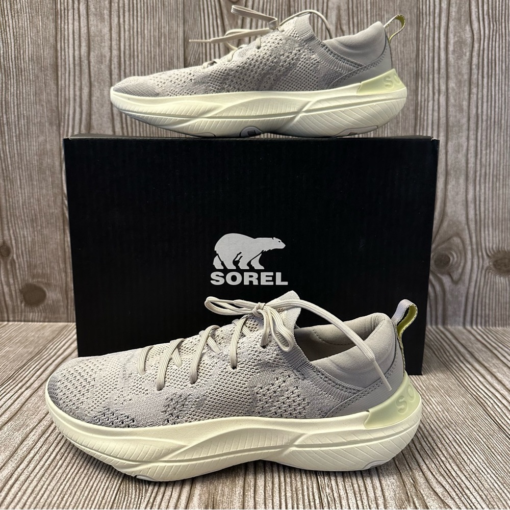 NIB Sorel Explorer Blitz Stride Lace Sneakers Womens Size 9